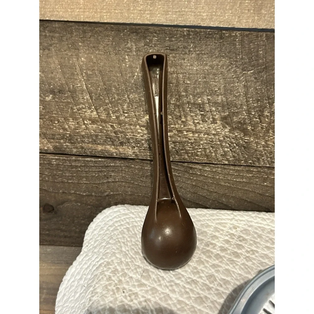 Vintage Foley Plastic Citrus Juicer Reamer Blue & Brown Ice Cream‎ Scoop